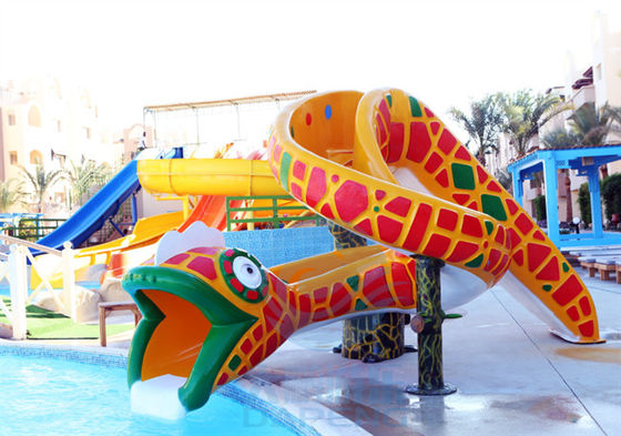 屋外のコブラの子供のための小型プールのスライドのガラス繊維のプール水ゲーム