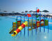 子供の保証運動場水スライドのバケツが付いている反紫外線屋外のプールのスライド