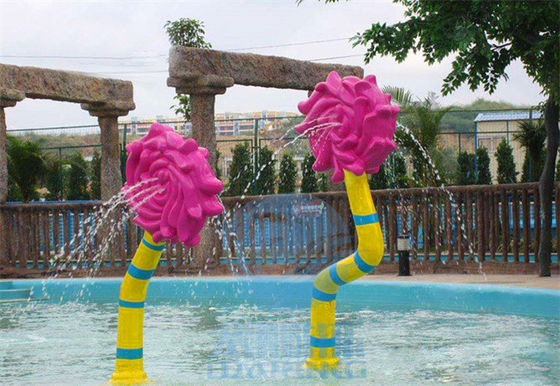 ガラス繊維水しぶきのパッドの反静的な子供のローズの花水スプレー公園