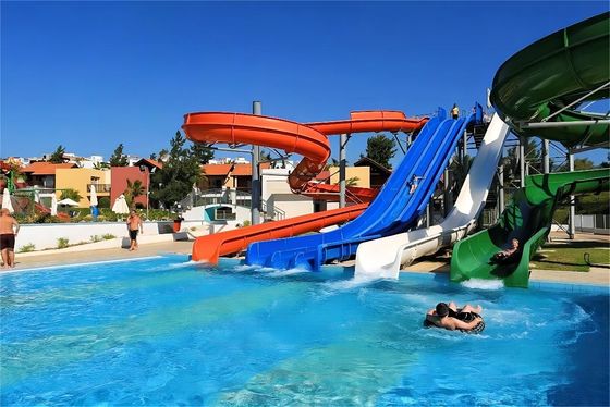 良い価格 地上プール ガラス繊維スライド 子供の水遊び オンライン