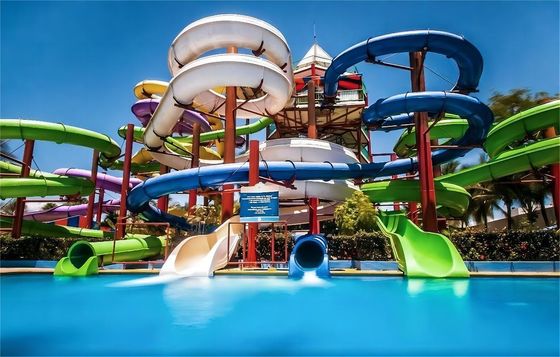 子供の水上公園 ガラス繊維 スライド 屋外水上遊び カーニバルの乗り物