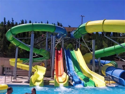 OEM ウォーターエンターテインメント 設備 娯楽公園用ガラス繊維スライド