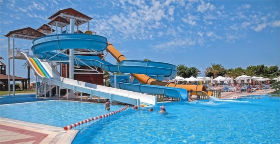 屋外遊園地 子供 水遊び 巨大スライドセット