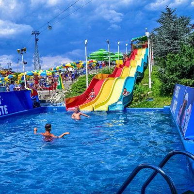 ODM 屋外大型水遊び場 夏季プール 青い虹のスライド