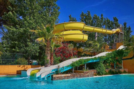 良い価格 ODMウォーターパーク スイミングプール 夏の水遊び 遊具 スパイラルスライド オンライン
