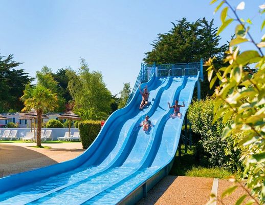 子供の水遊び場 水遊び具材 ガラス繊維 スライド 5~12m 高さ