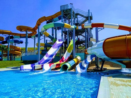 水遊び公園 屋外泳池 子供 遊び場 ガラス繊維スライド