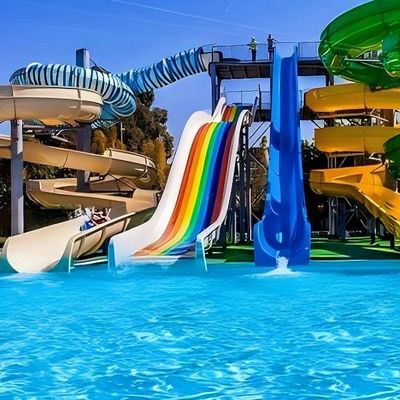 良い価格 水泳池の子供 滑り台で泳ぐ オンライン